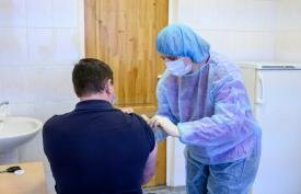 На комбинате «Магнезит» началась вакцинация сотрудников от COVID-19